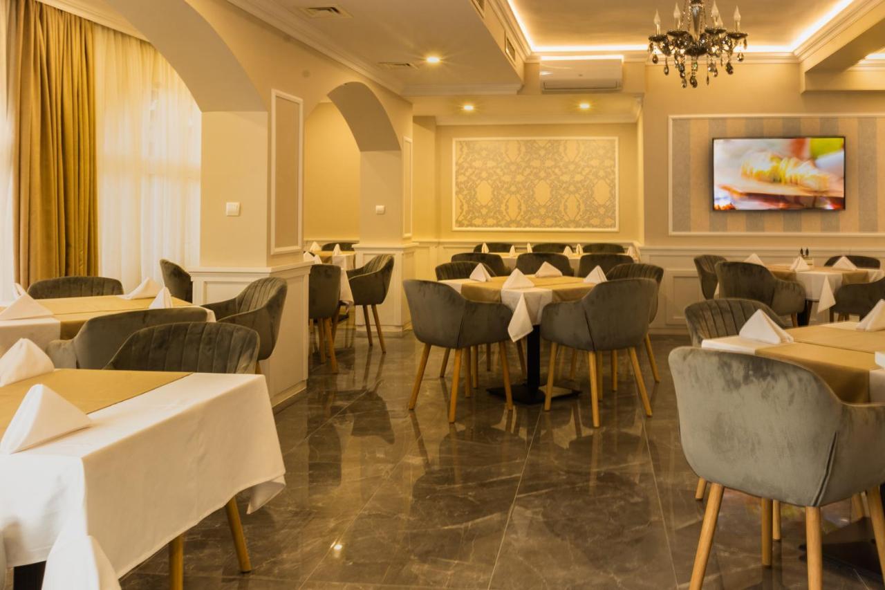 Vemara City Boutique Hotel-Free Parking Varna Dış mekan fotoğraf
