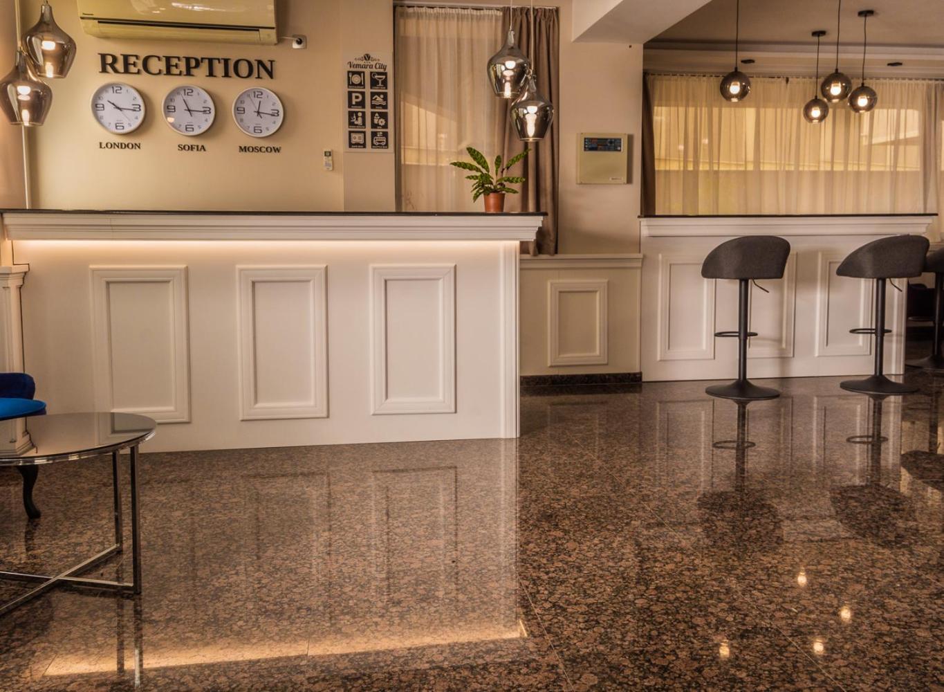 Vemara City Boutique Hotel-Free Parking Varna Dış mekan fotoğraf