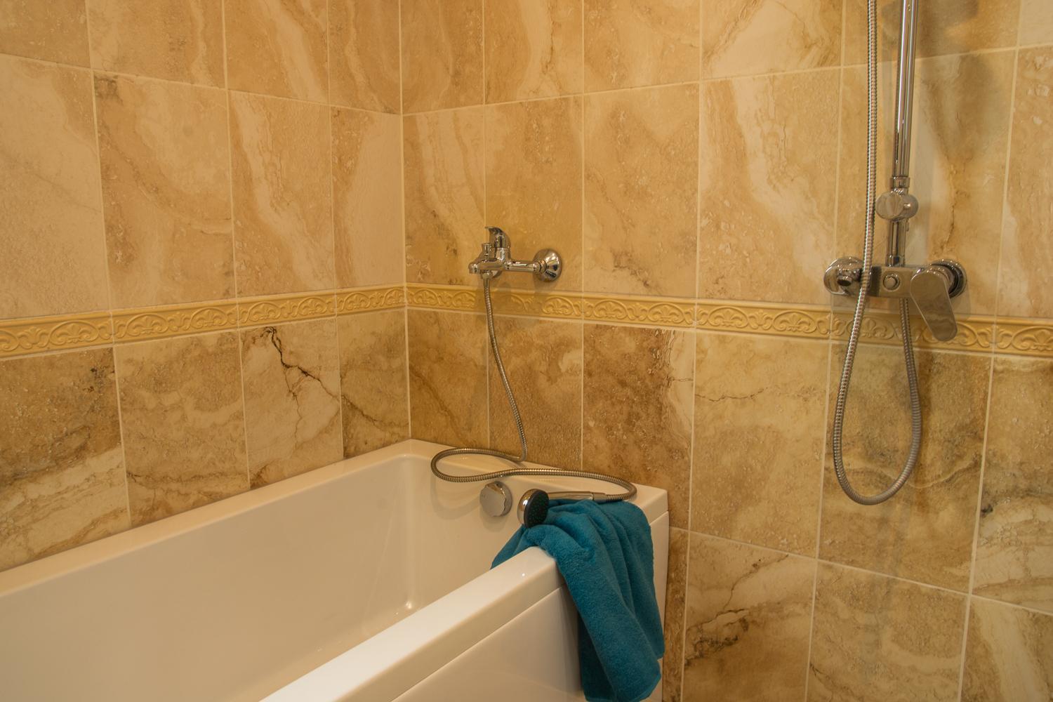 Vemara City Boutique Hotel-Free Parking Varna Dış mekan fotoğraf