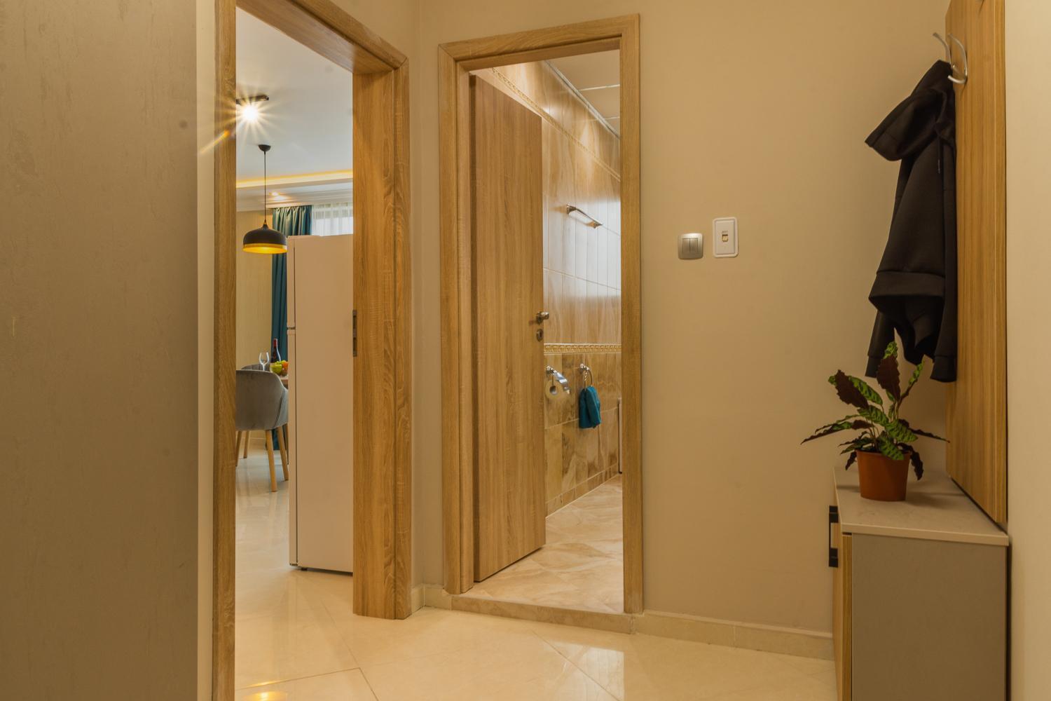 Vemara City Boutique Hotel-Free Parking Varna Dış mekan fotoğraf
