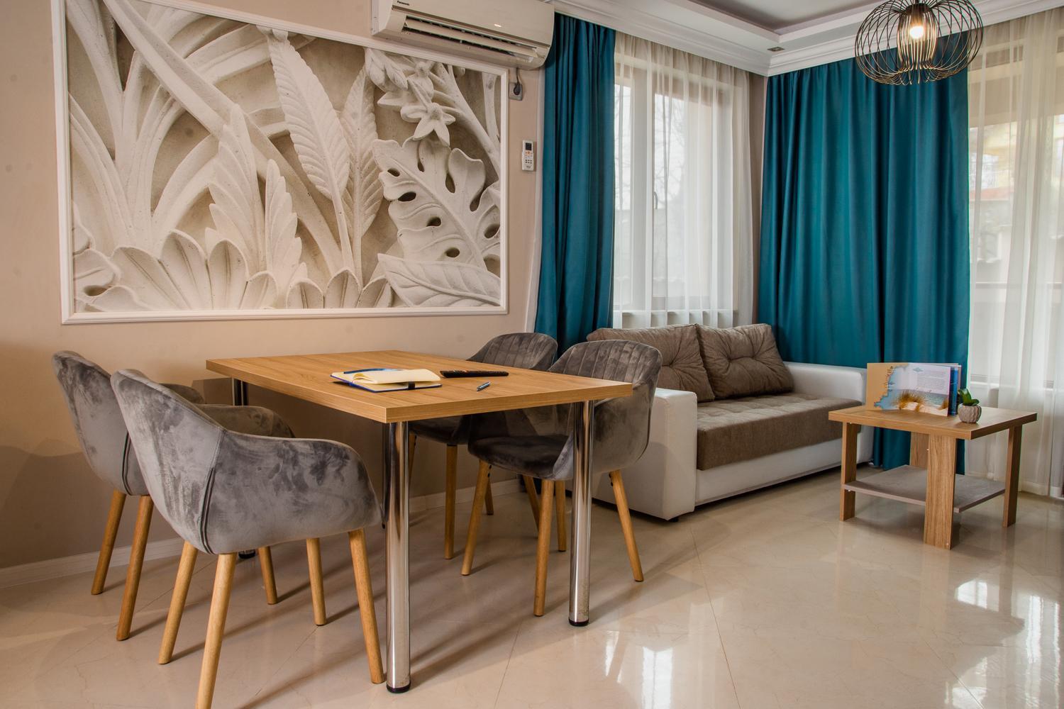 Vemara City Boutique Hotel-Free Parking Varna Dış mekan fotoğraf